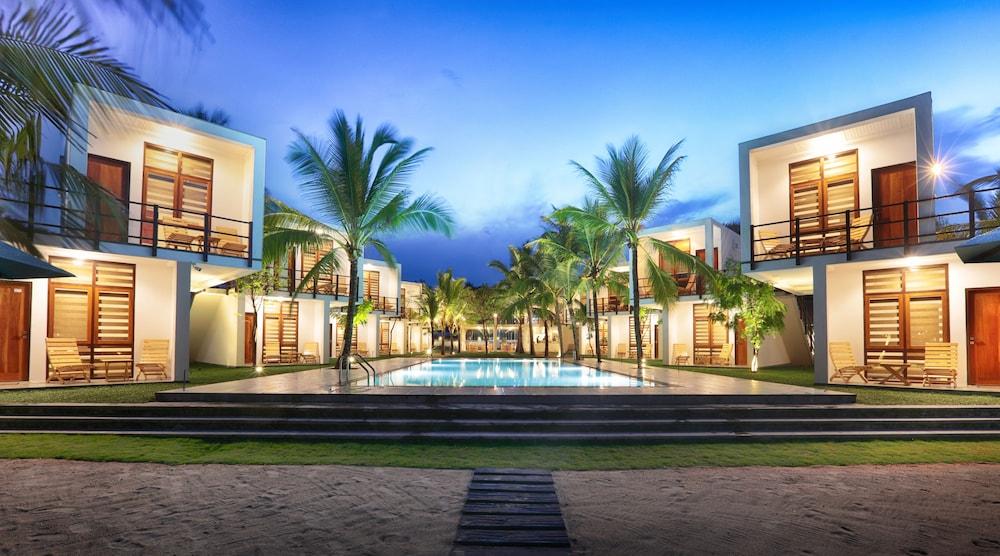 Hotel Arugambay Roccos Arugam Bay Esterno foto