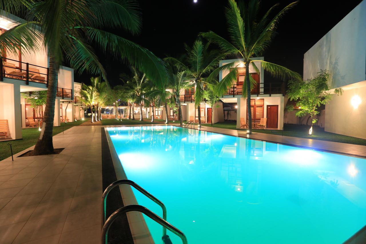 Hotel Arugambay Roccos Arugam Bay Esterno foto
